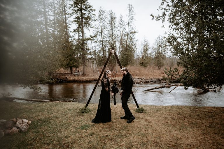 How to Plan a Vow Renewal in Michigan (or Anywhere)